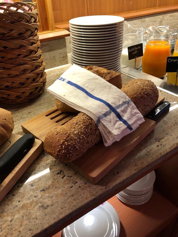 Hotel Grimsel Obergesteln Екстериор снимка